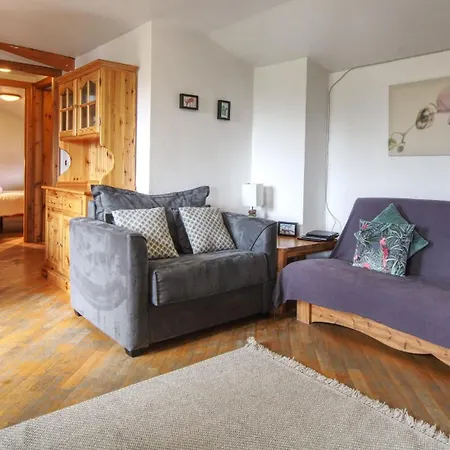 Beauregard Apartment